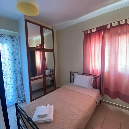 Holiday home Arethousa Easy View *